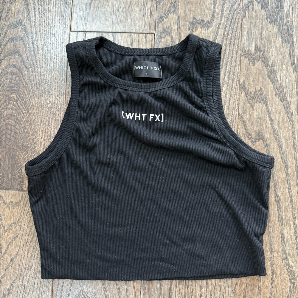 WHITE FOX black cropped top